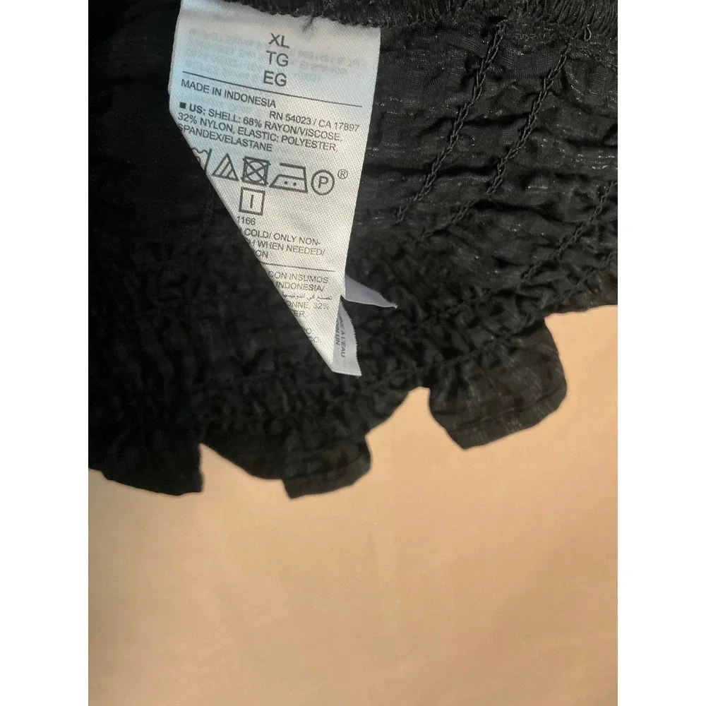 Old Navy Smocked Puff Sleeve Top Women XL Black NEW Gingham Square Neck Ruffle